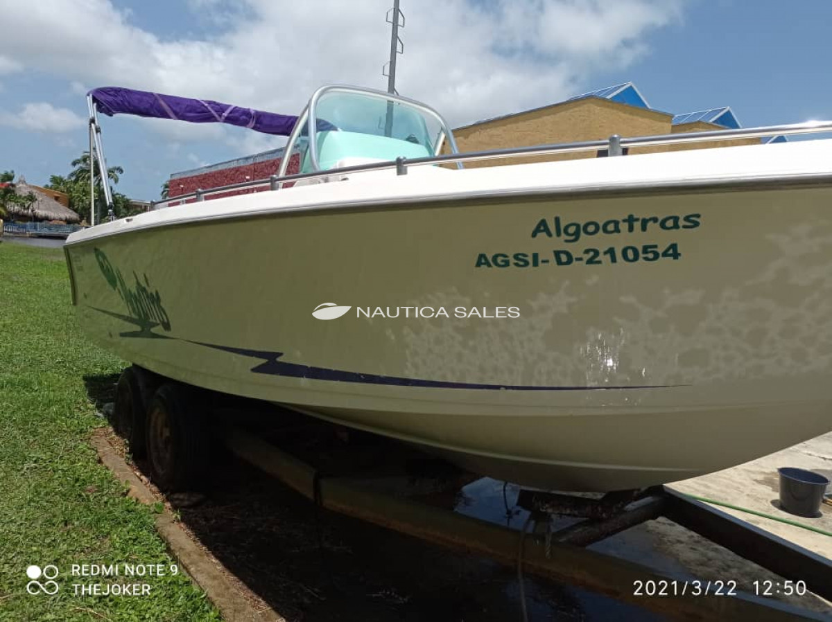 Lancha en venta: Algo Atrás